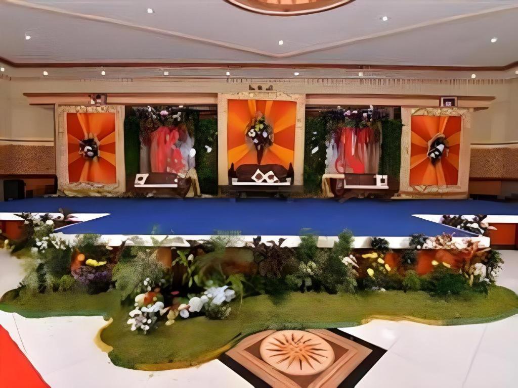 Yusro Hotel Restaurant & Convention Jombang Εξωτερικό φωτογραφία