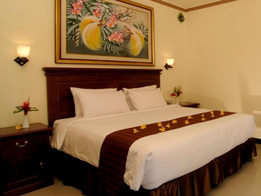 Yusro Hotel Restaurant & Convention Jombang Εξωτερικό φωτογραφία